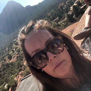 Meet your Posher, Kristen